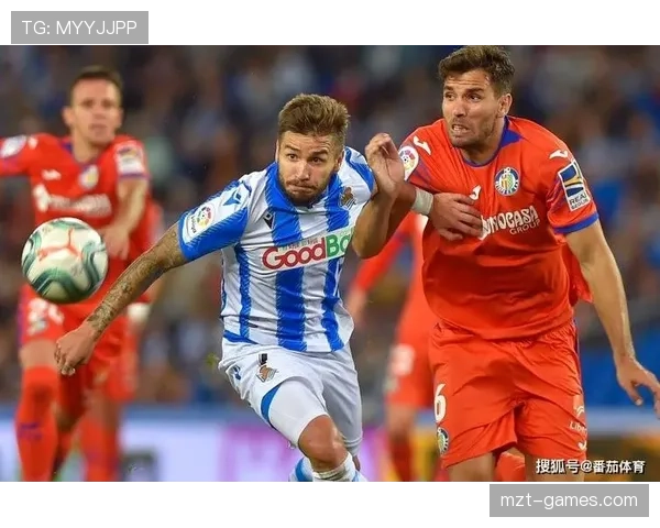 赫塔菲中路渗透战术奏效,强势撕裂对手防线 赫塔菲中路渗透战术奏效,强势撕裂对手防线