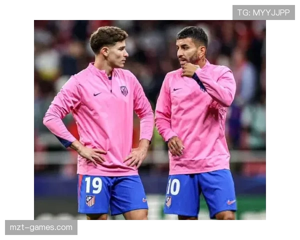 巴萨欧冠经验不足问题持续显现，对关键战发挥带来阶段性影响。